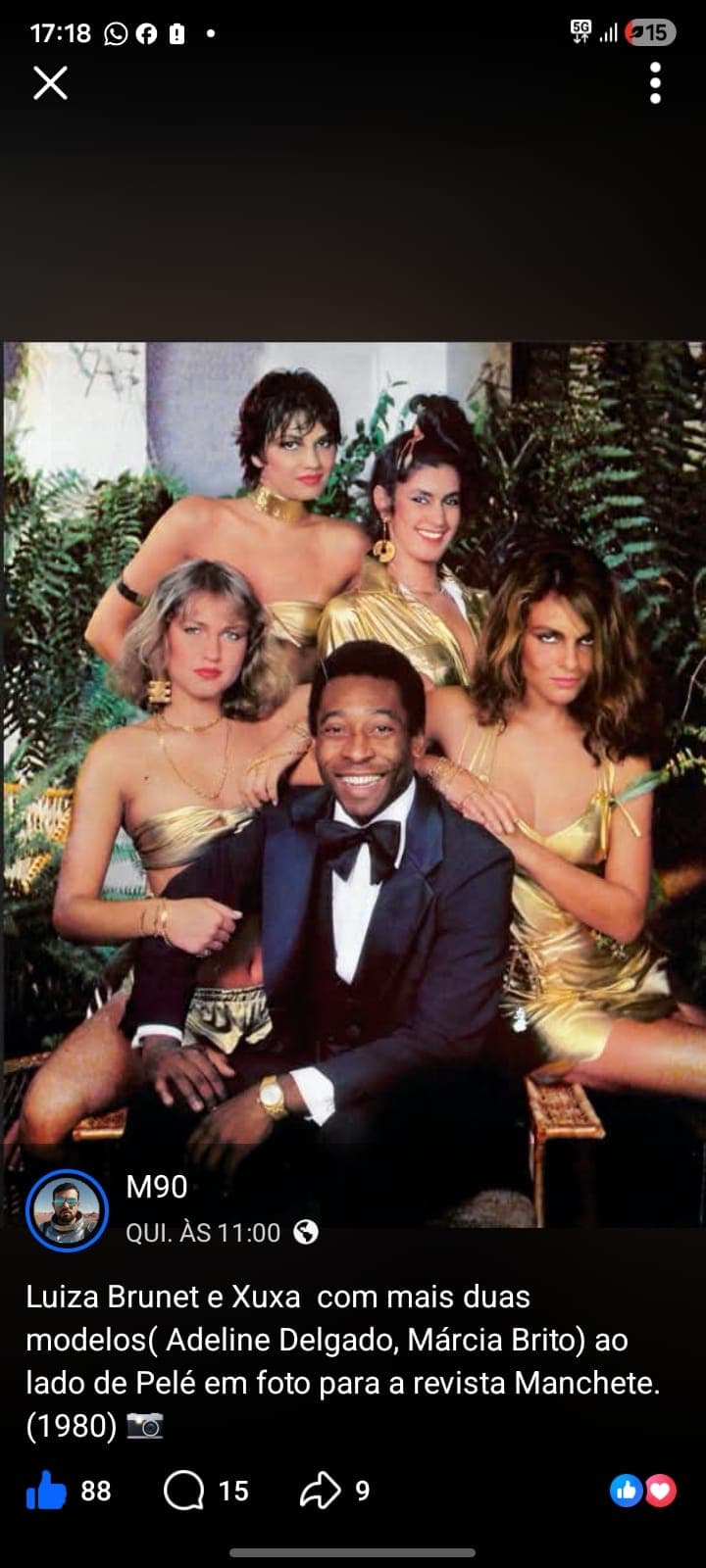 Pelé vestindo camisa polo Dijon em camarote de Carnaval